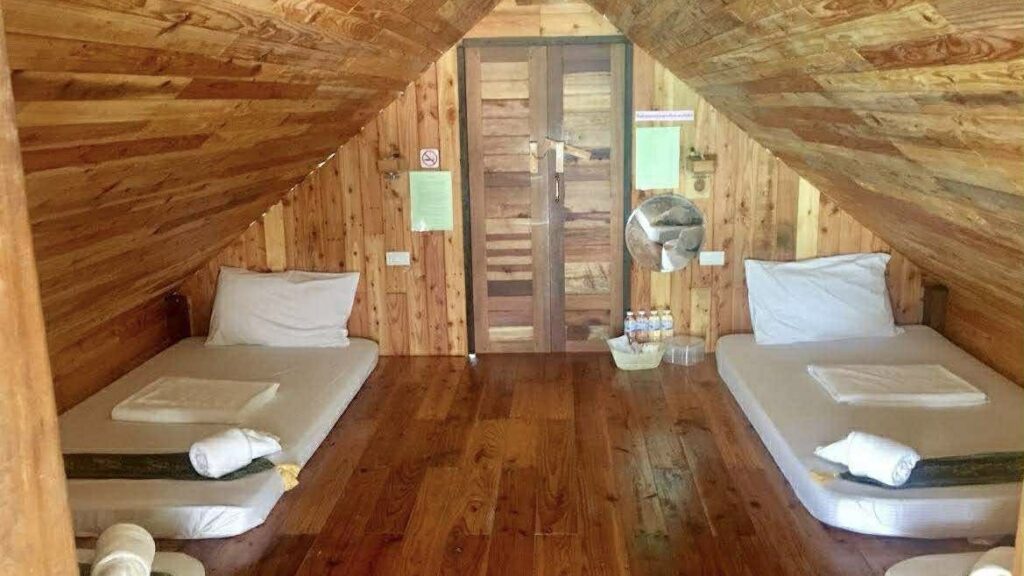 Cheow Lan Floating Bungalow